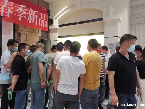 自家盛宴！taptap点点官网入口2022春季贵港发布会!