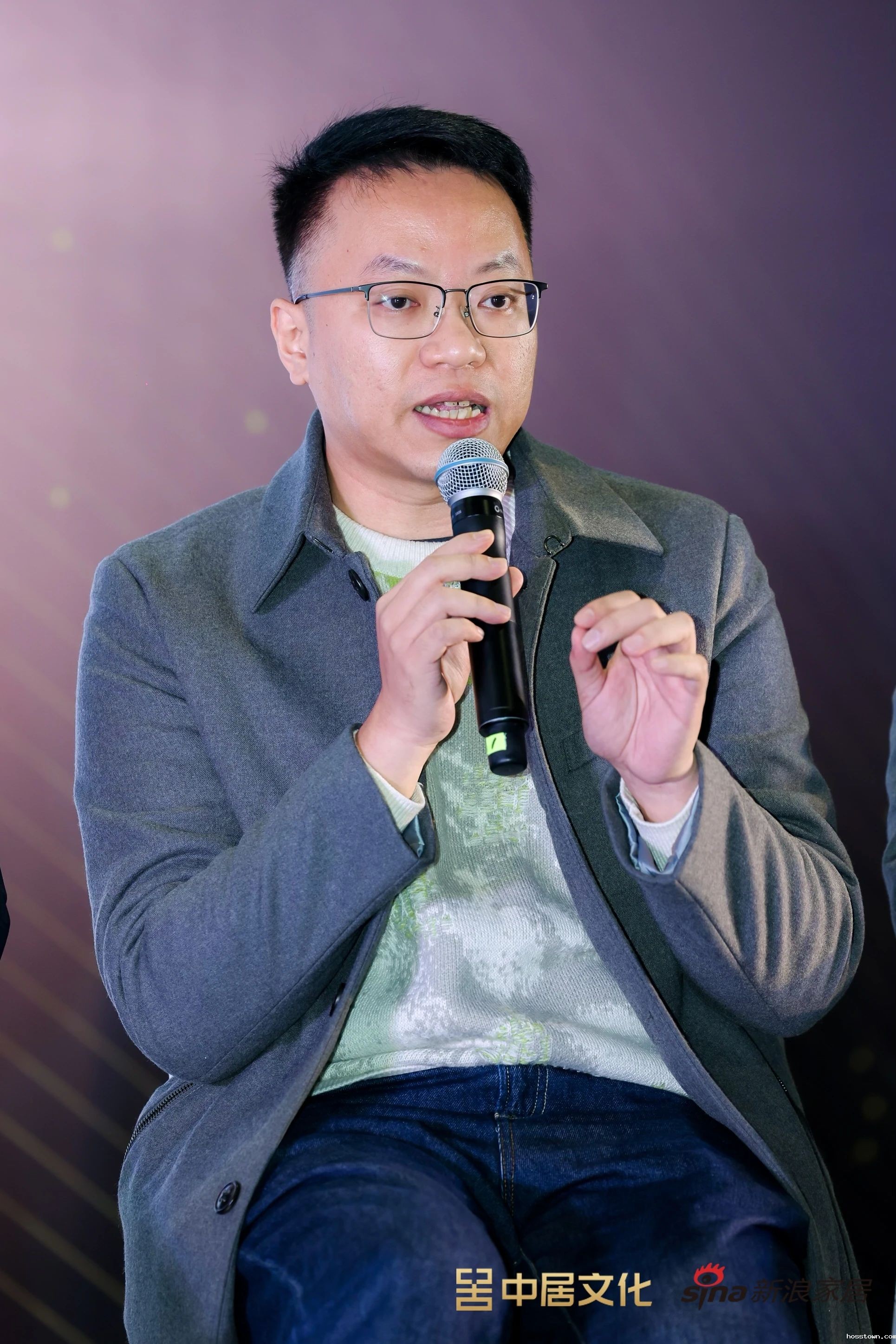 taptap点点官网入口全方位布局高定领域 | 与16位知名艺术家联名发布跨界作品